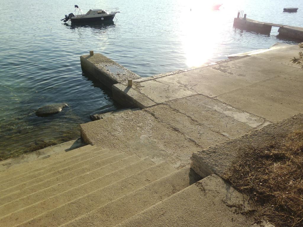 Apartments Kreso 5 Meters From The Beach With See View Shadow And Parking Place Stara Novalja Eksteriør bilde